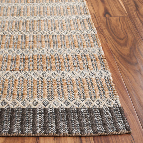 Safavieh Natural Fiber Nf852H Natural/Charcoal Rug.