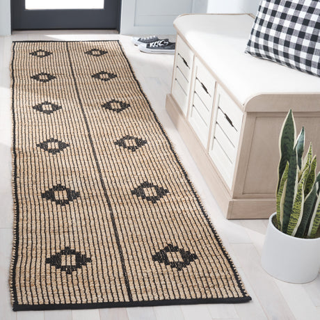 Safavieh Natural Fiber Nf898Z Natural/Black Rug.