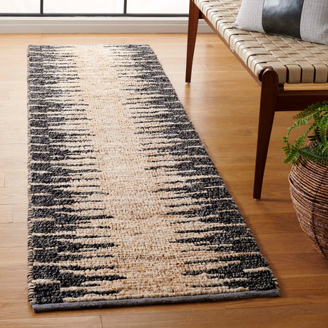 Safavieh Natural Fiber Nf953B Bleach/Black Rug.