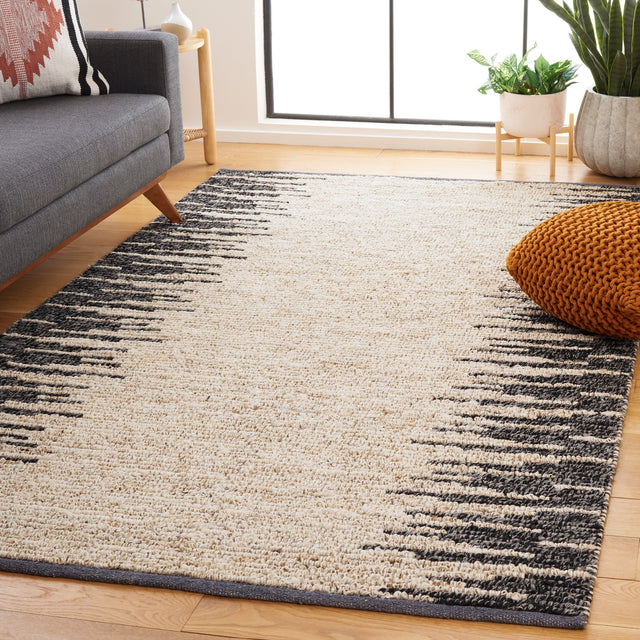 Safavieh Natural Fiber Nf953B Bleach/Black Rug.