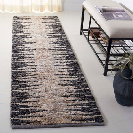 Safavieh Natural Fiber Nf953G Light Grey/Black Rug.