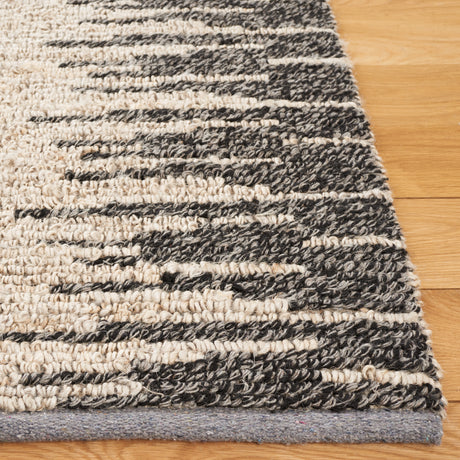 Safavieh Natural Fiber Nf953G Light Grey/Black Rug.