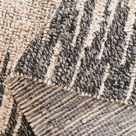 Safavieh Natural Fiber Nf953G Light Grey/Black Rug.