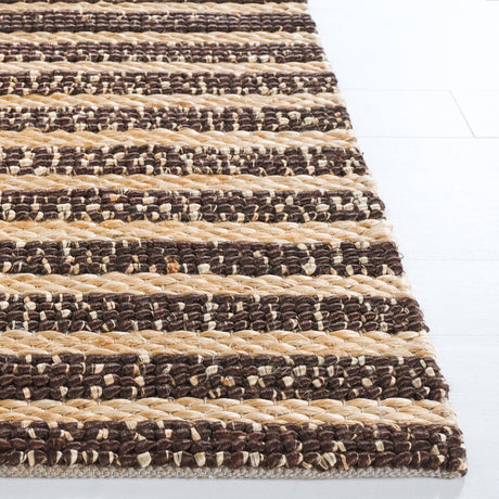 Safavieh Natural Fiber Nfb779T Natural/Brown Rug.