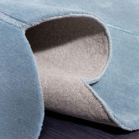 Safavieh Novelty Nov157M Blue Rug.
