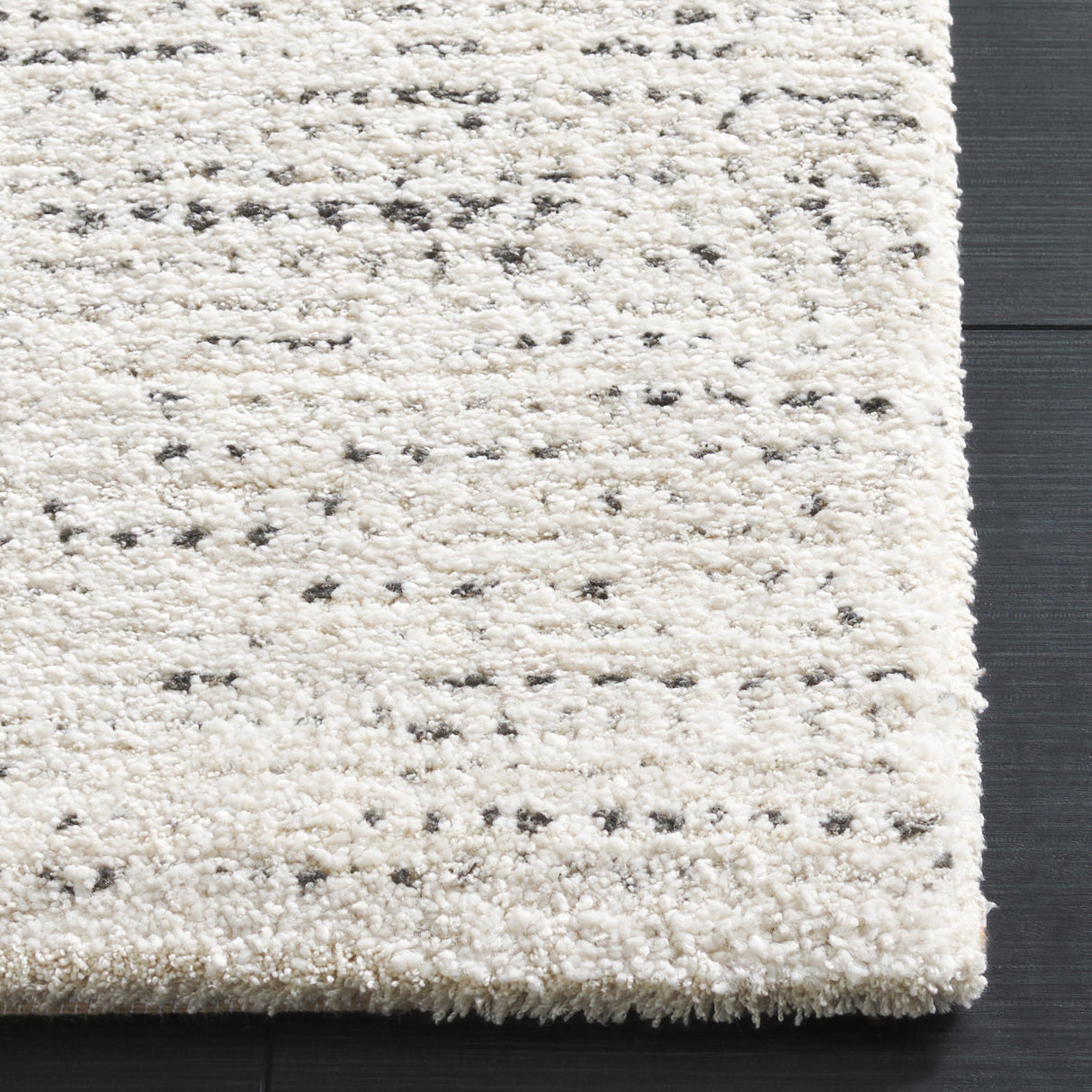 Safavieh Northport Ntp422A Ivory/Charcoal Rug.