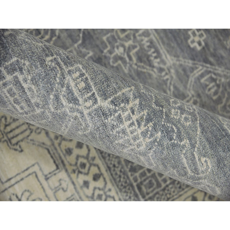 Amer Nuit Arabe NUI-3 Mystic area rug - color swatch view