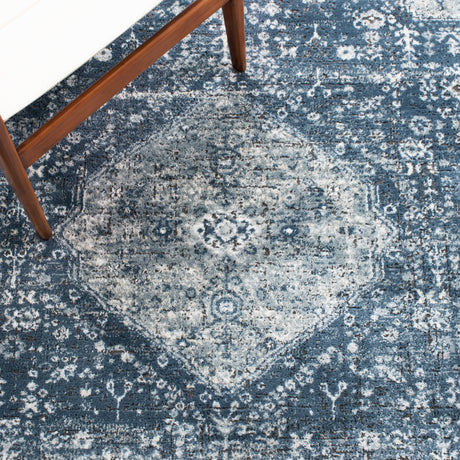 Safavieh Oregon Ore858N Navy/Ivory Rug.