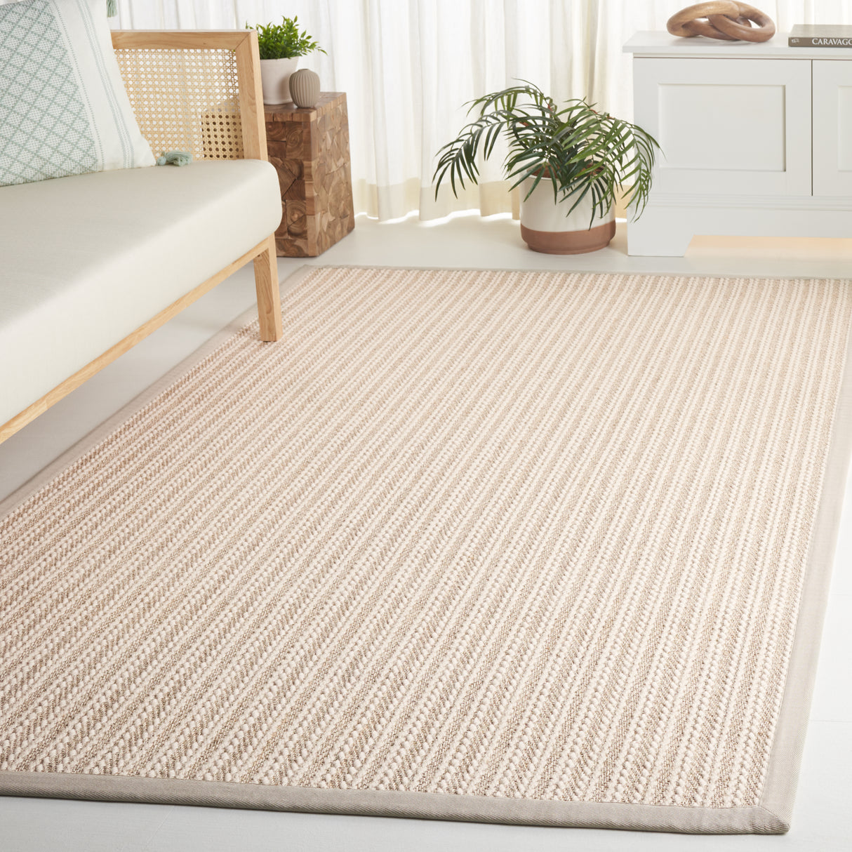 Safavieh Palm Beach Pab625A Ivory Rug.