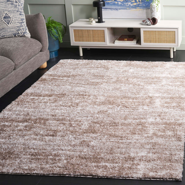 Safavieh Penelope Shag Pnl520E Taupe/Ivory Rug.