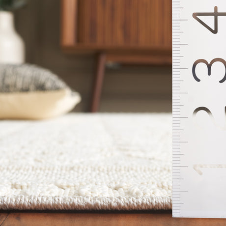 Safavieh Paros Pos116A Ivory Rug.
