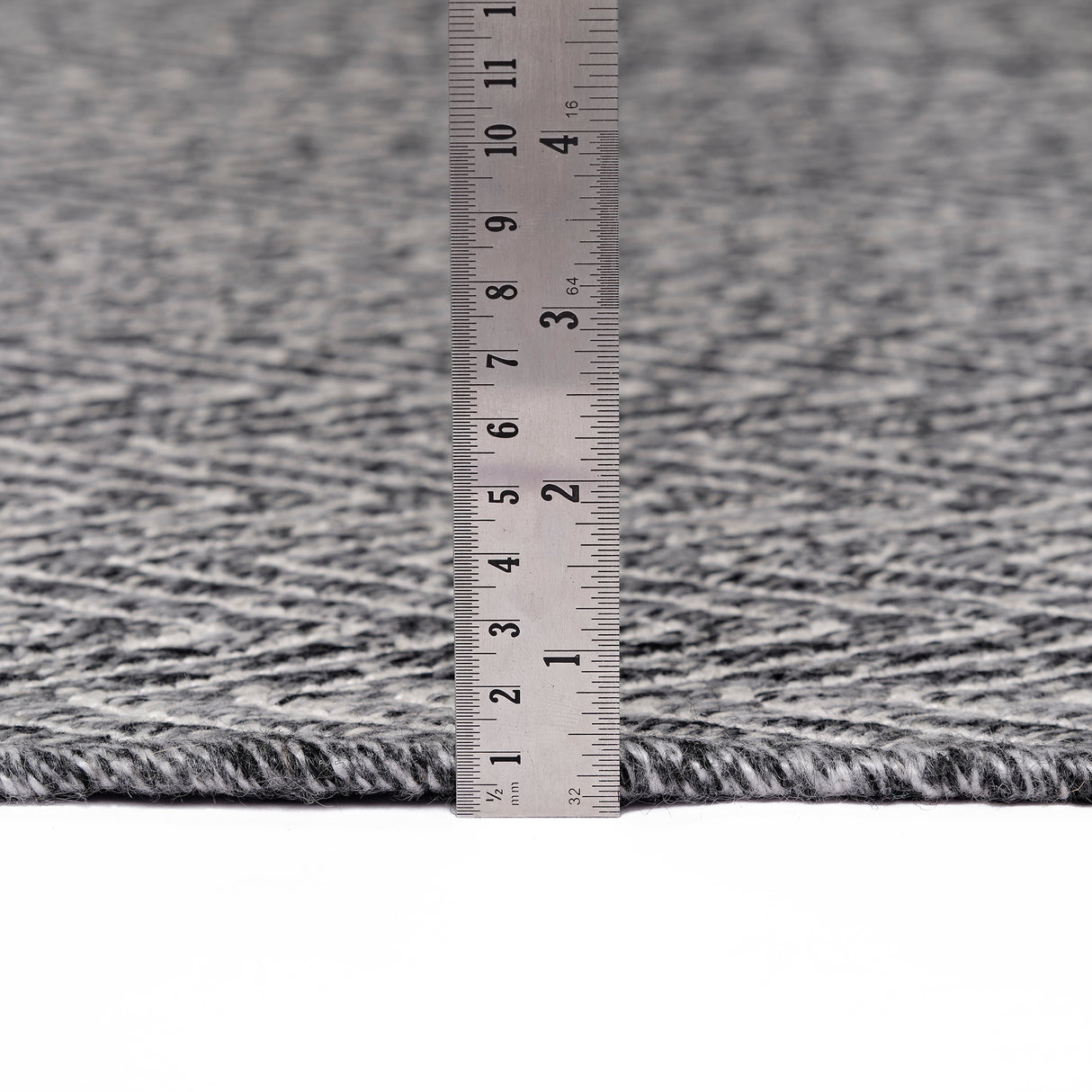 Dalyn Provo PV2 Hand Loomed Casual Black Rug
