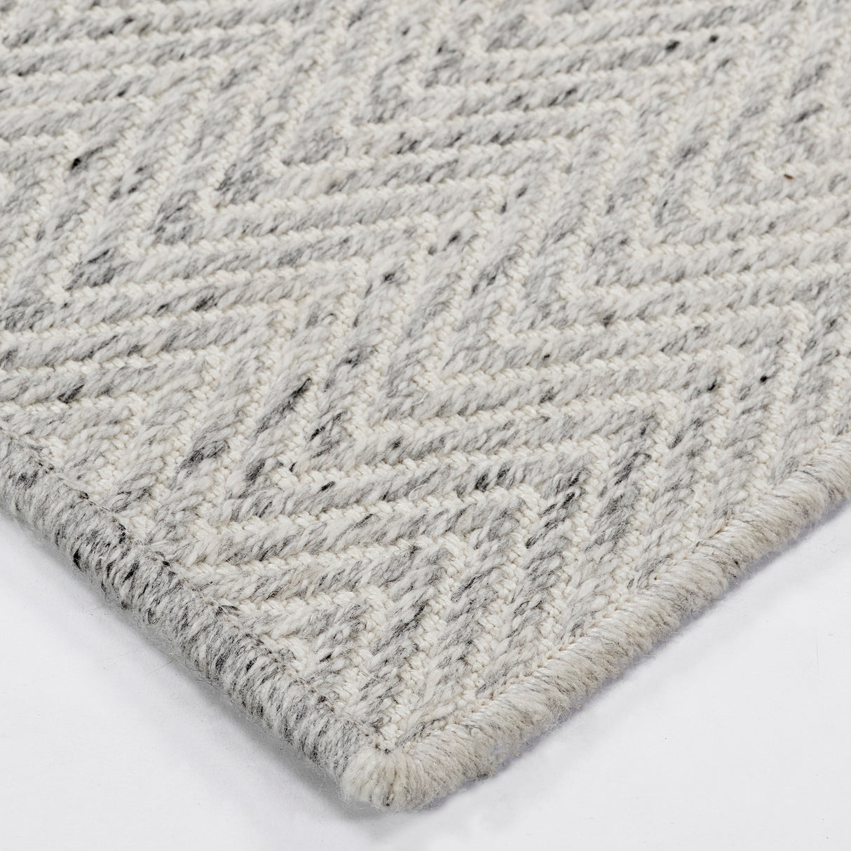Dalyn Provo PV2 Hand Loomed Casual Ivory Rug