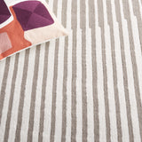Safavieh Pyramid Pyr243A Ivory/Grey Rug.
