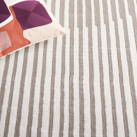 Safavieh Pyramid Pyr243A Ivory/Grey Rug.
