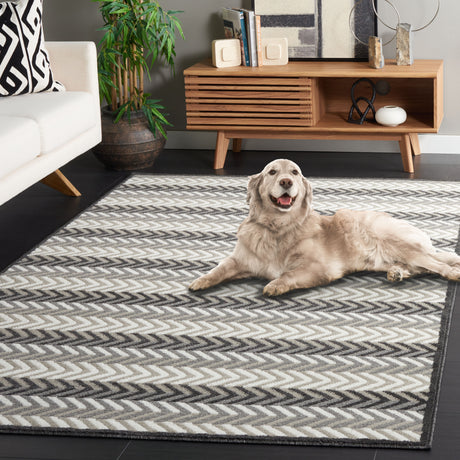 Safavieh Pyramid Pyr247F Grey/Ivory Black Rug.