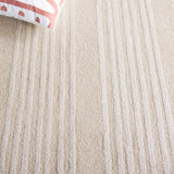 Safavieh Rodeo Drive Rd376B Ivory/Beige Rug.