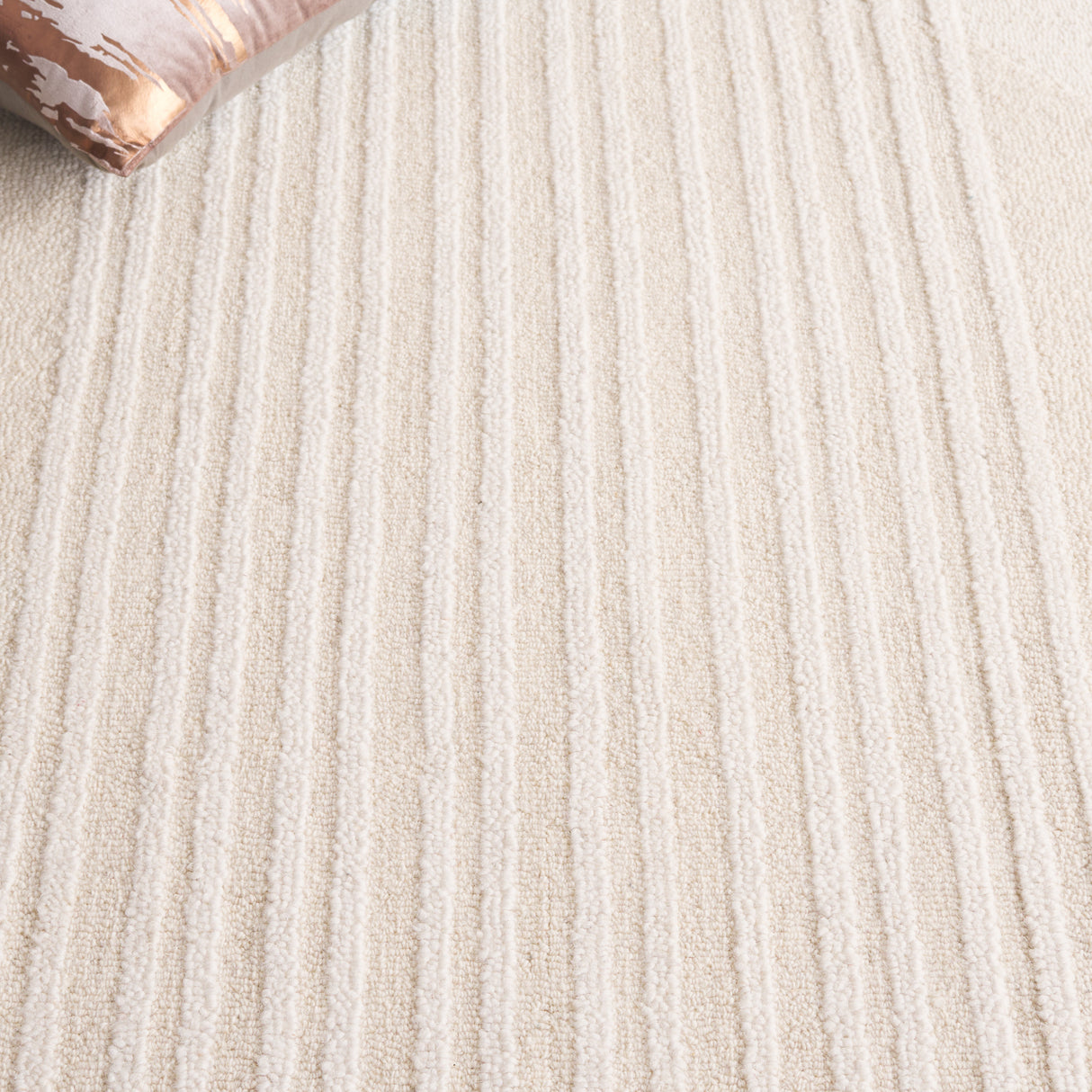 Safavieh Rodeo Drive Rd380A Ivory/Beige Rug.