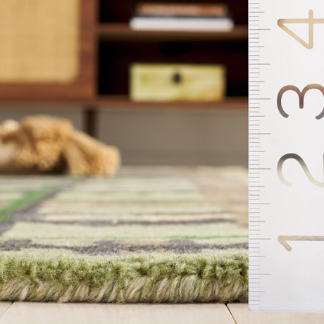 Safavieh Rodeo Drive Rd976Y Green/Purple Rug.