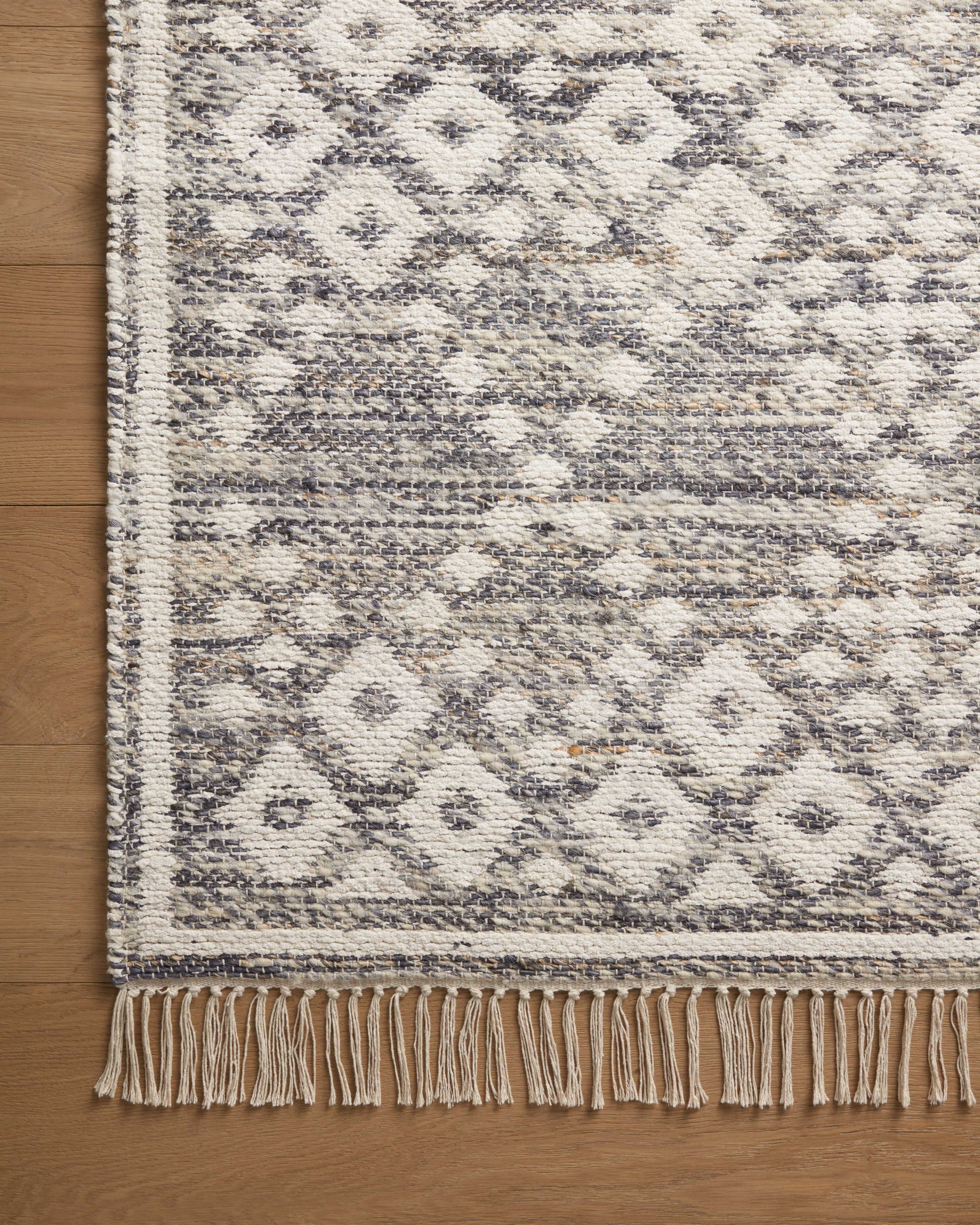 Angela Rose x Loloi Rivers Riv-01 Denim/Ivory Area Rug