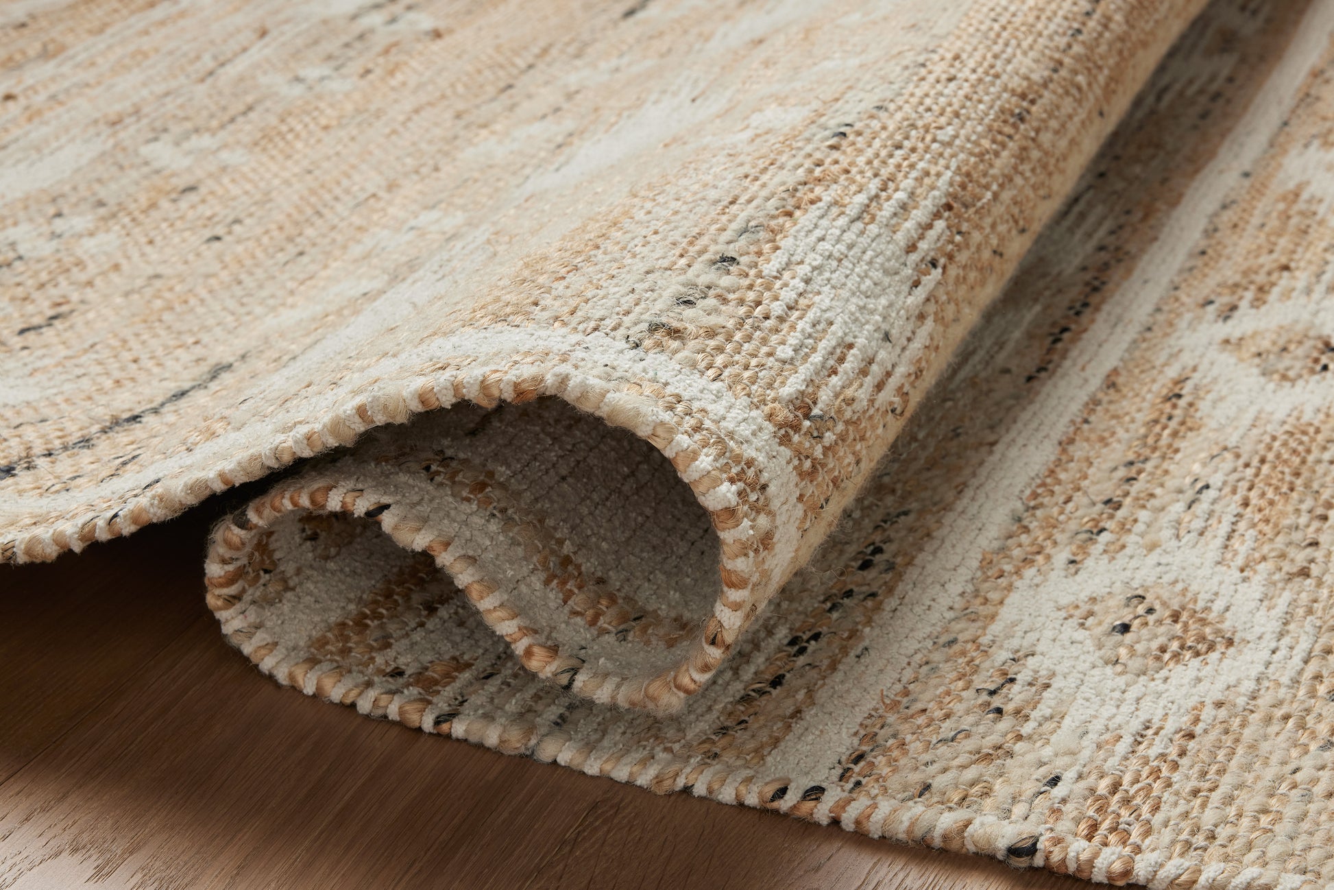 Angela Rose x Loloi Rivers Riv-04 Natural/Ivory Area Rug