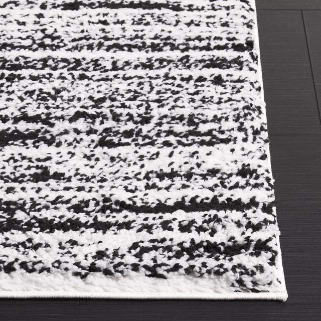 Safavieh Rumi Shag Rms110Z Black/Ivory Rug.