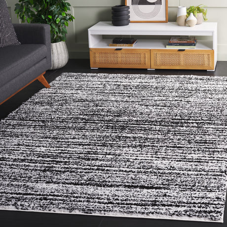 Safavieh Rumi Shag Rms110Z Black/Ivory Rug.