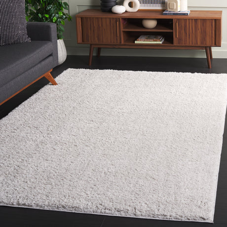 Safavieh Rumi Shag Rms120F Light Grey Rug.