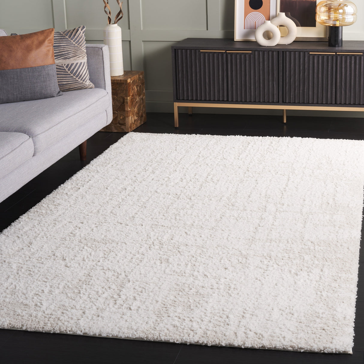 Safavieh Rumi Shag Rms124A Ivory/Light Beige Rug.
