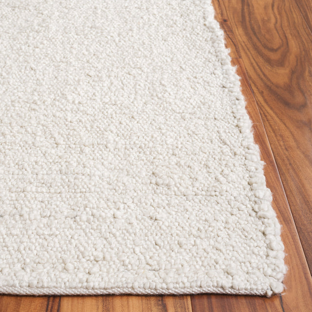Safavieh Renewal Rnw601A Ivory Rug.