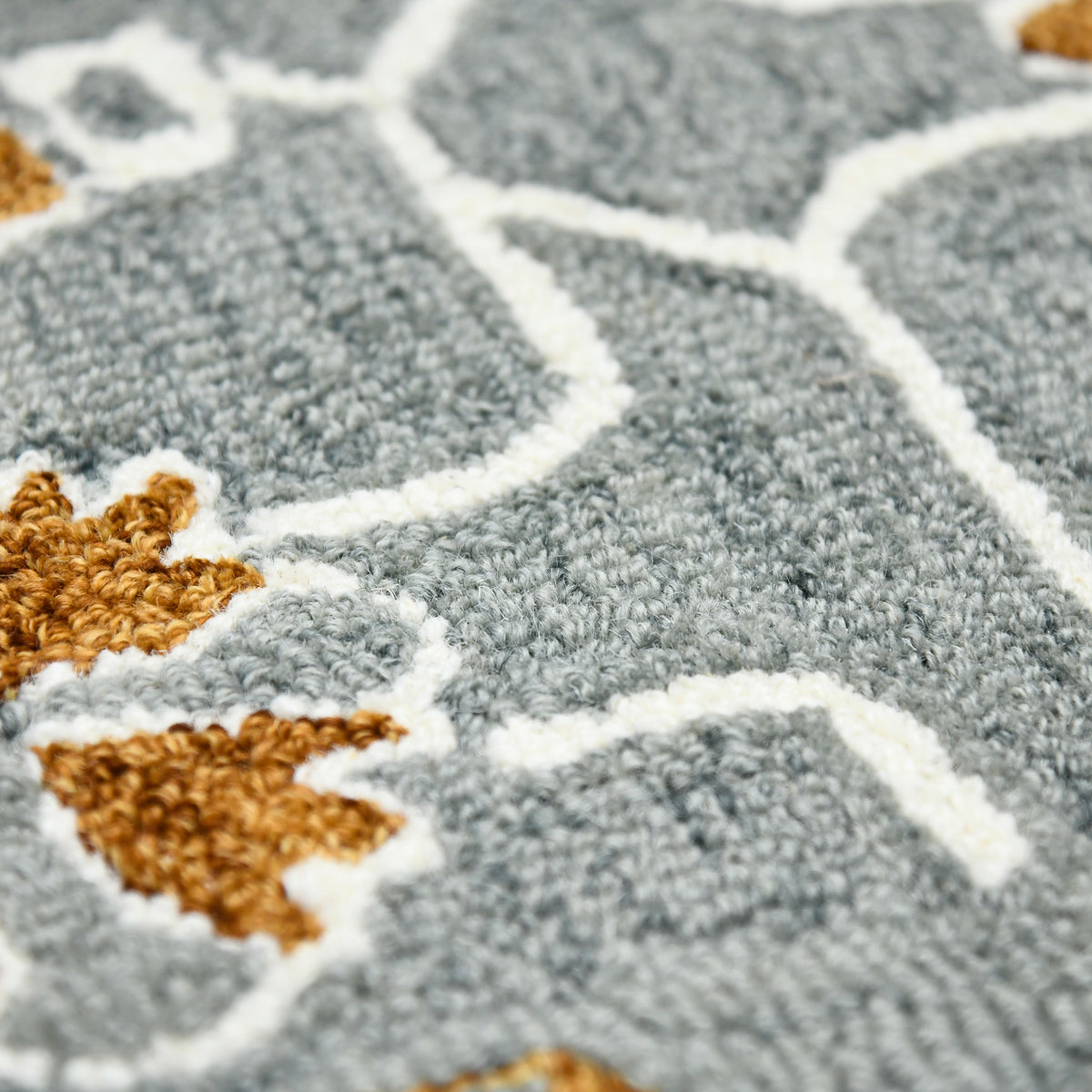 Amer Romania ROM-5 Orange / Gray area rug - close-up view