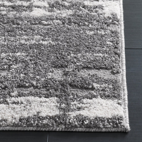 Safavieh Ravine Shag Rve360F Dark Grey/Ivory Rug.