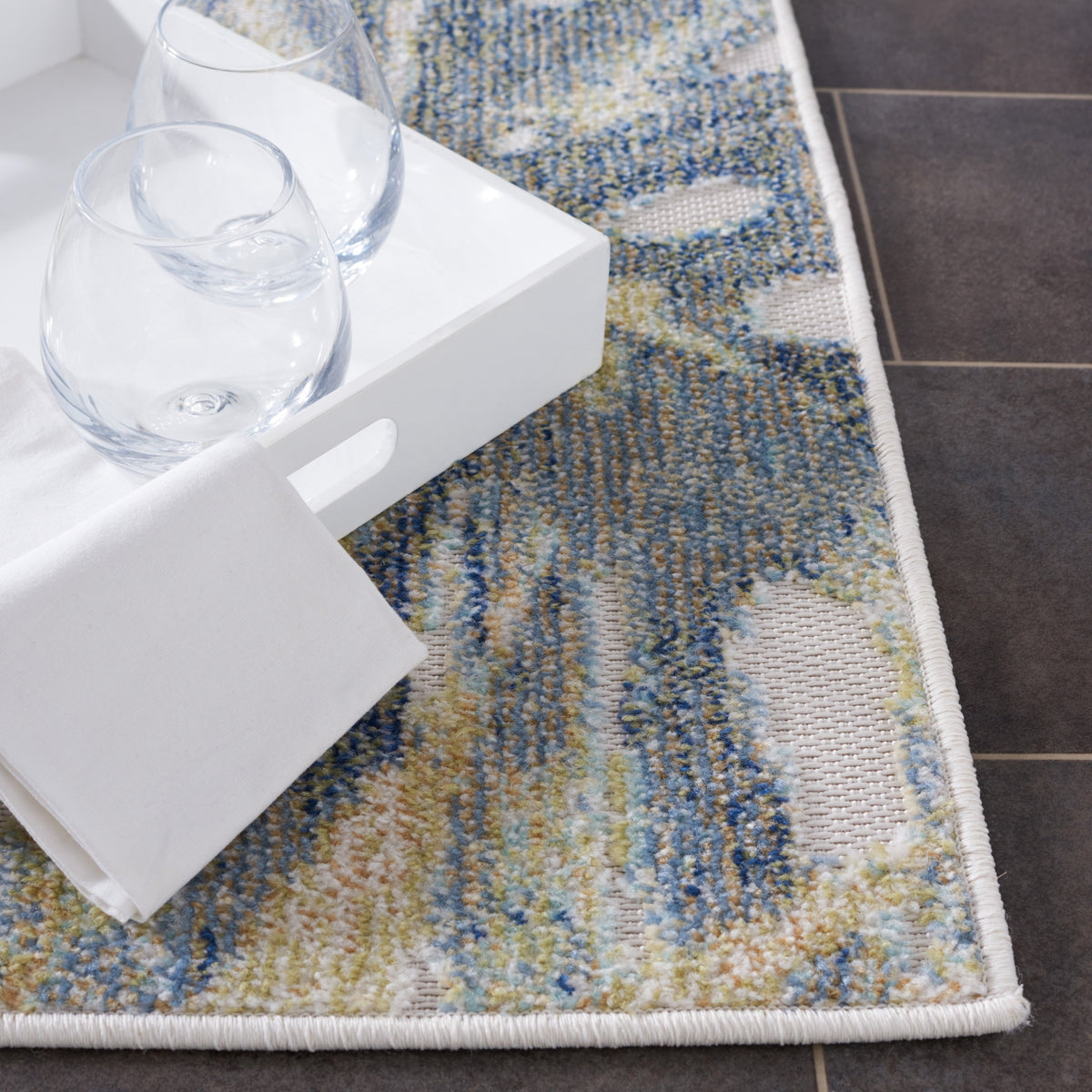 Safavieh Sarasota Sar112X Light Green/Ivory Rug.
