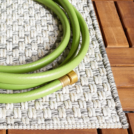 Safavieh Sisal All-Weather Saw460F Grey/Ivory Rug.