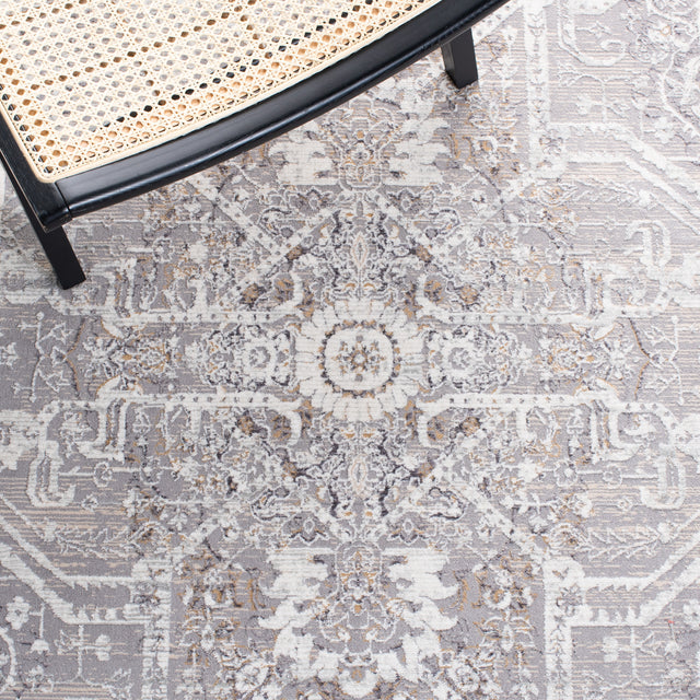 Safavieh Sabrina Sbrl834B Ivory/Light Grey Rug.