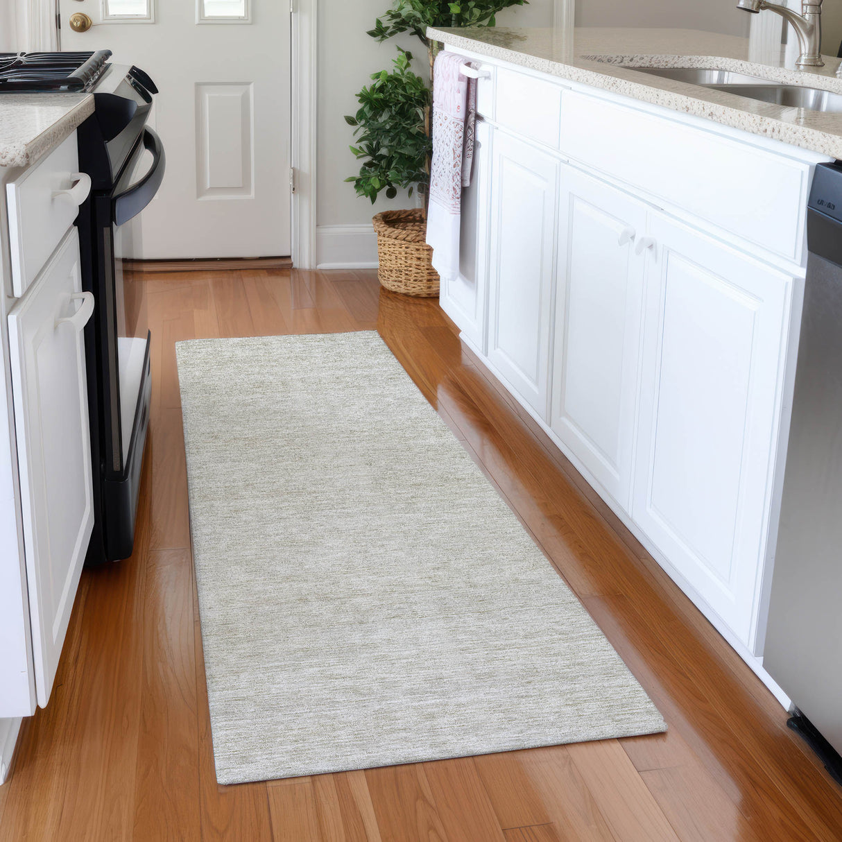 Dalyn Soft Essentials SE1 Transitional Machine Made Ivory Rug