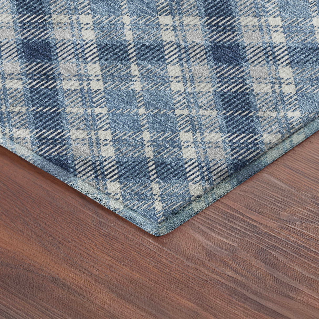Dalyn Soft Essentials SE3 Transitional Machine Made Blue Rug