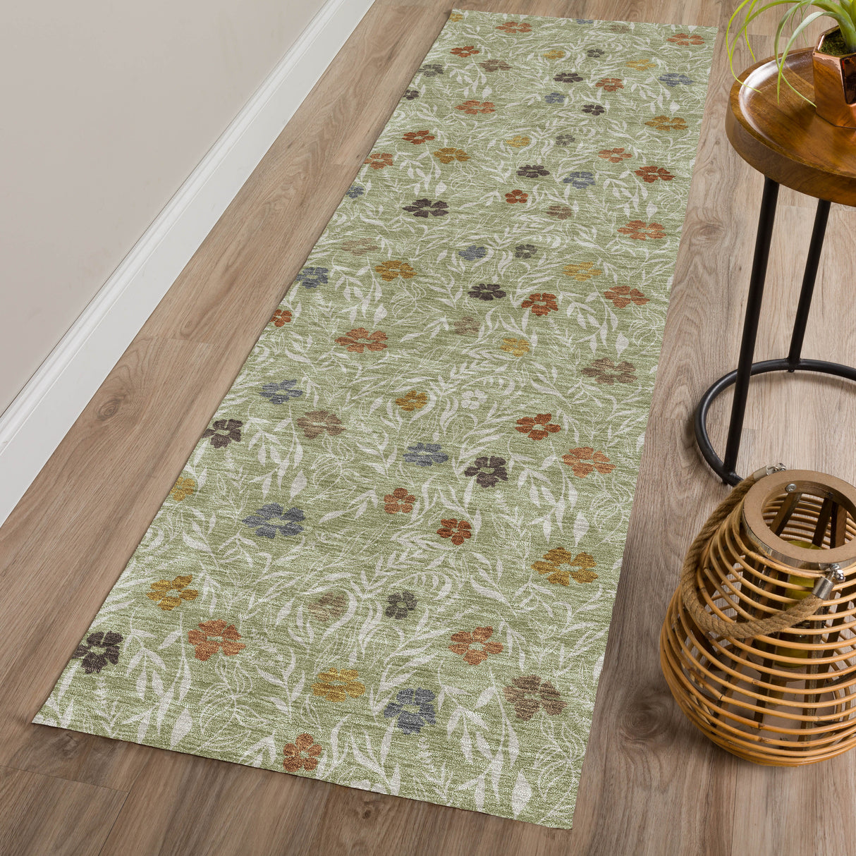 Dalyn Soft Essentials SE4 Transitional Machine Made Green Rug