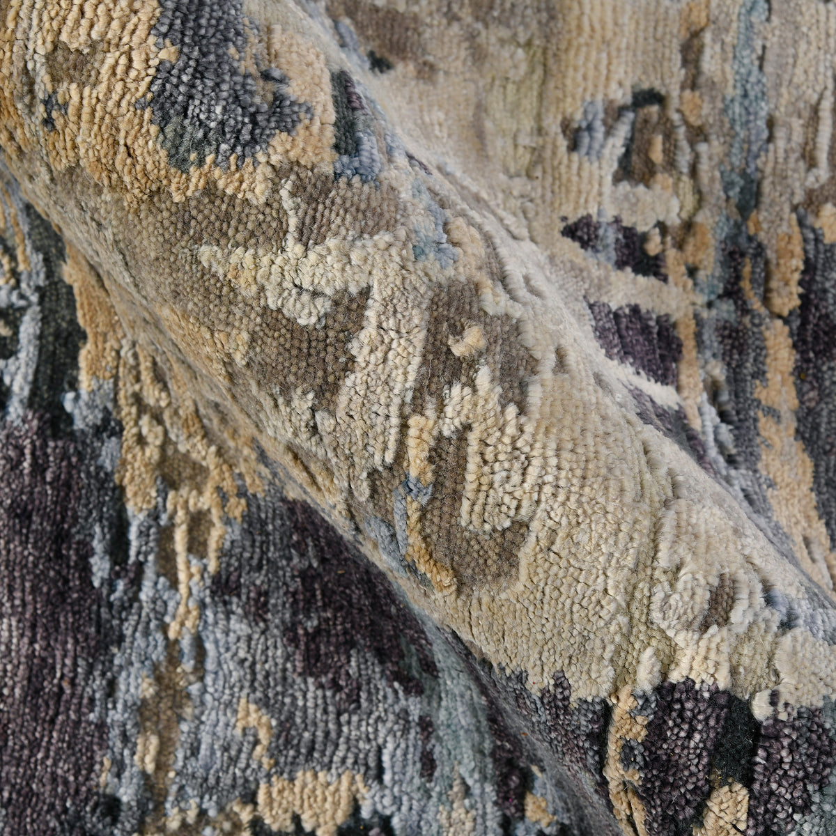 Amer Serena SER-102 Beige area rug - color swatch view