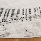 Safavieh Skyler Sky114A Ivory Grey/Black Rug.