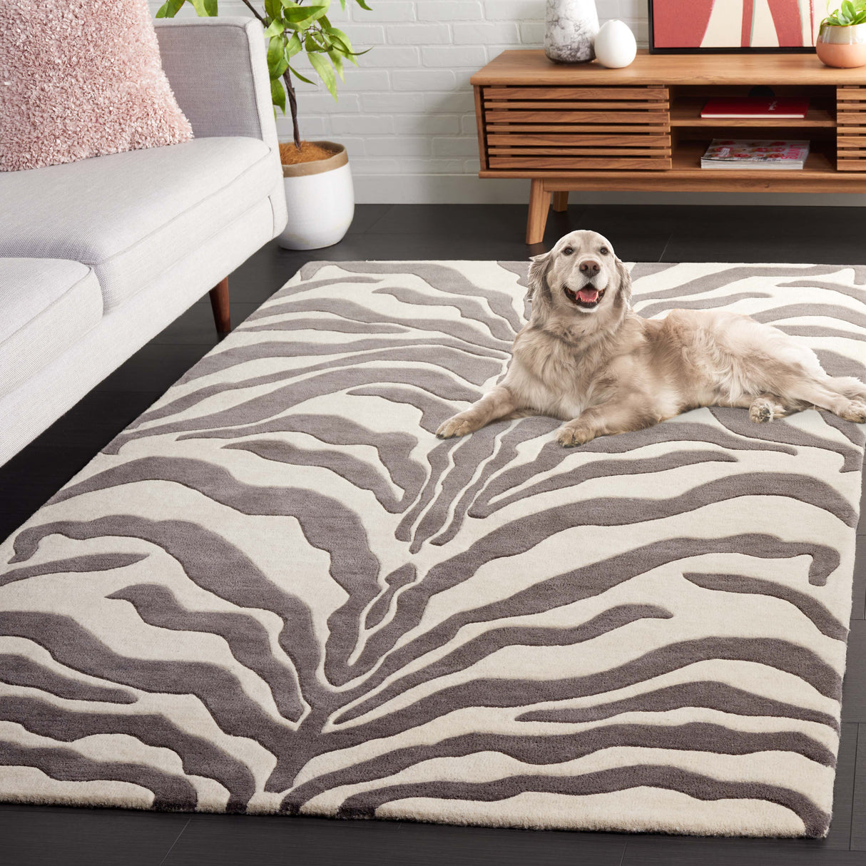 Safavieh Soho Soh975F Ivory/Grey Rug.