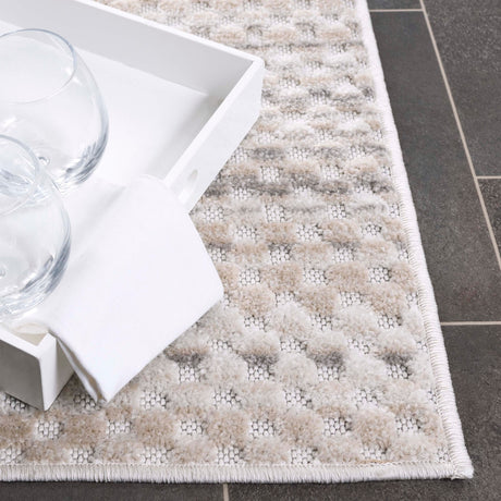 Safavieh Stella Sta103B Beige/Grey Rug.