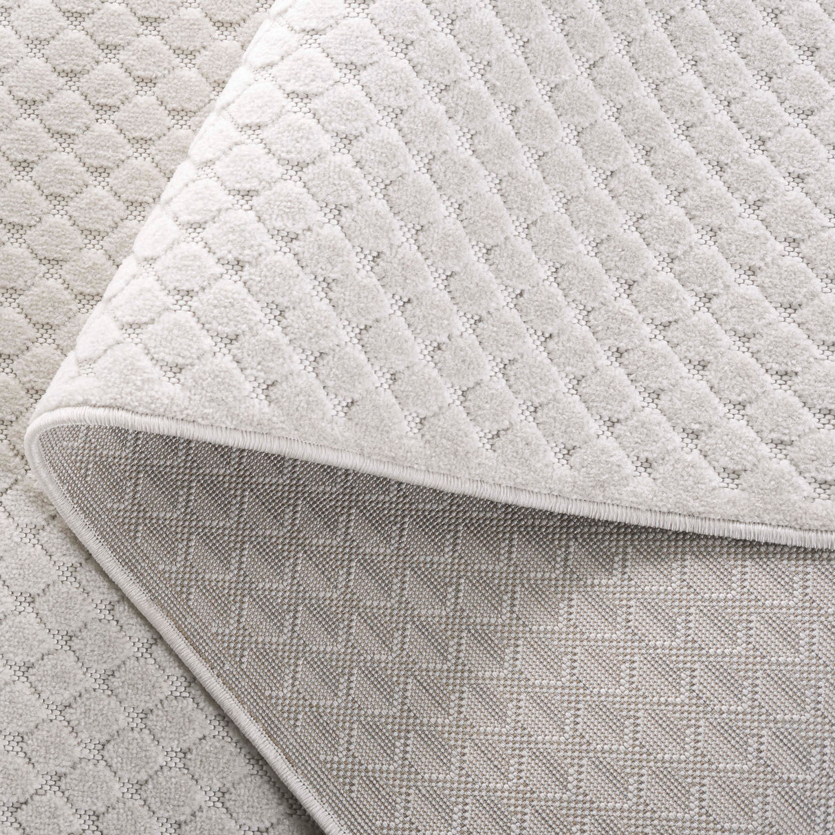 Safavieh Stella Sta106B Ivory Rug.