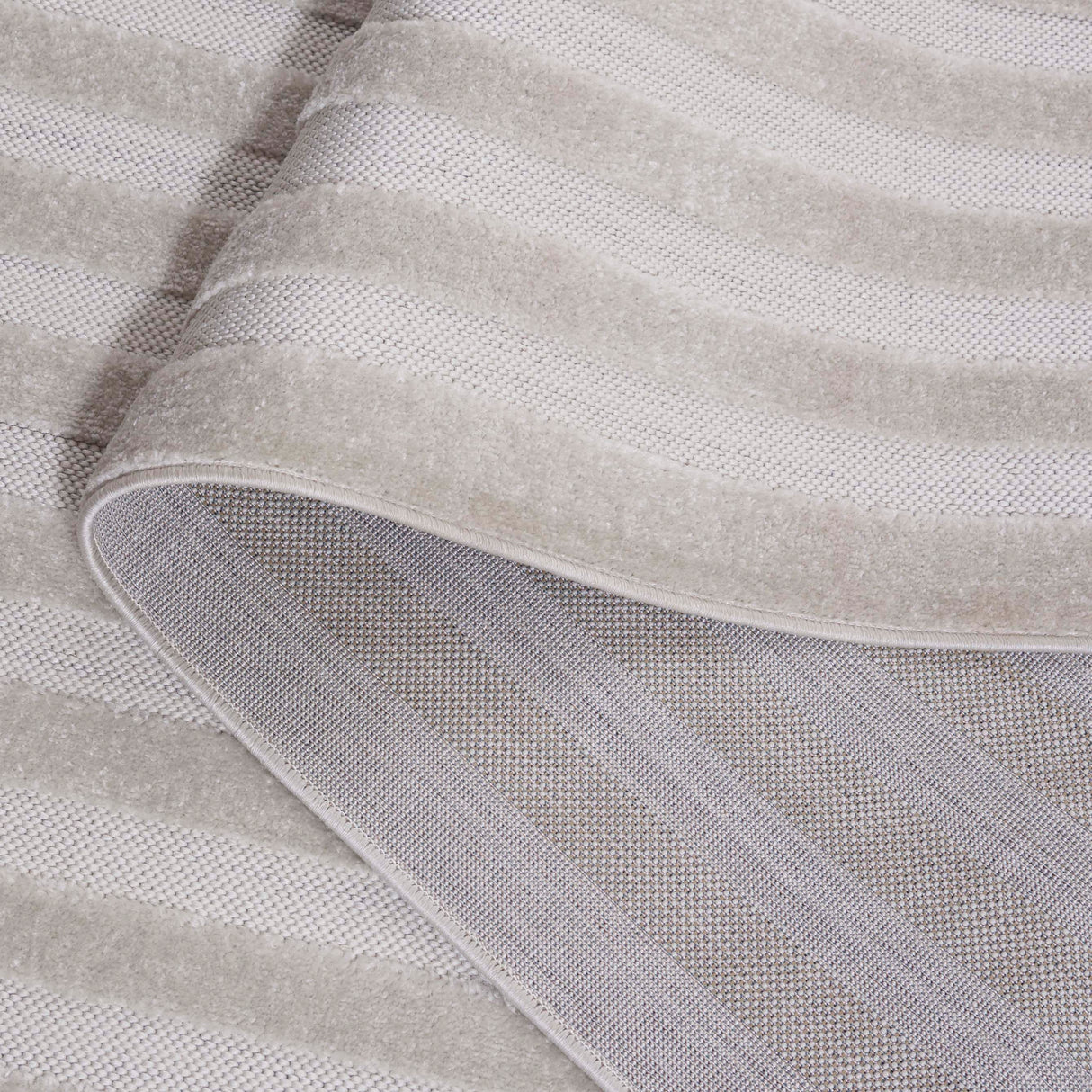 Safavieh Stella Sta115A Ivory Rug.