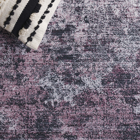 Safavieh Tacoma Tac943U Plum/Black Rug.