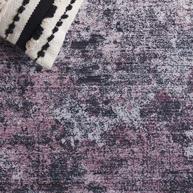 Safavieh Tacoma Tac943U Plum/Black Rug.