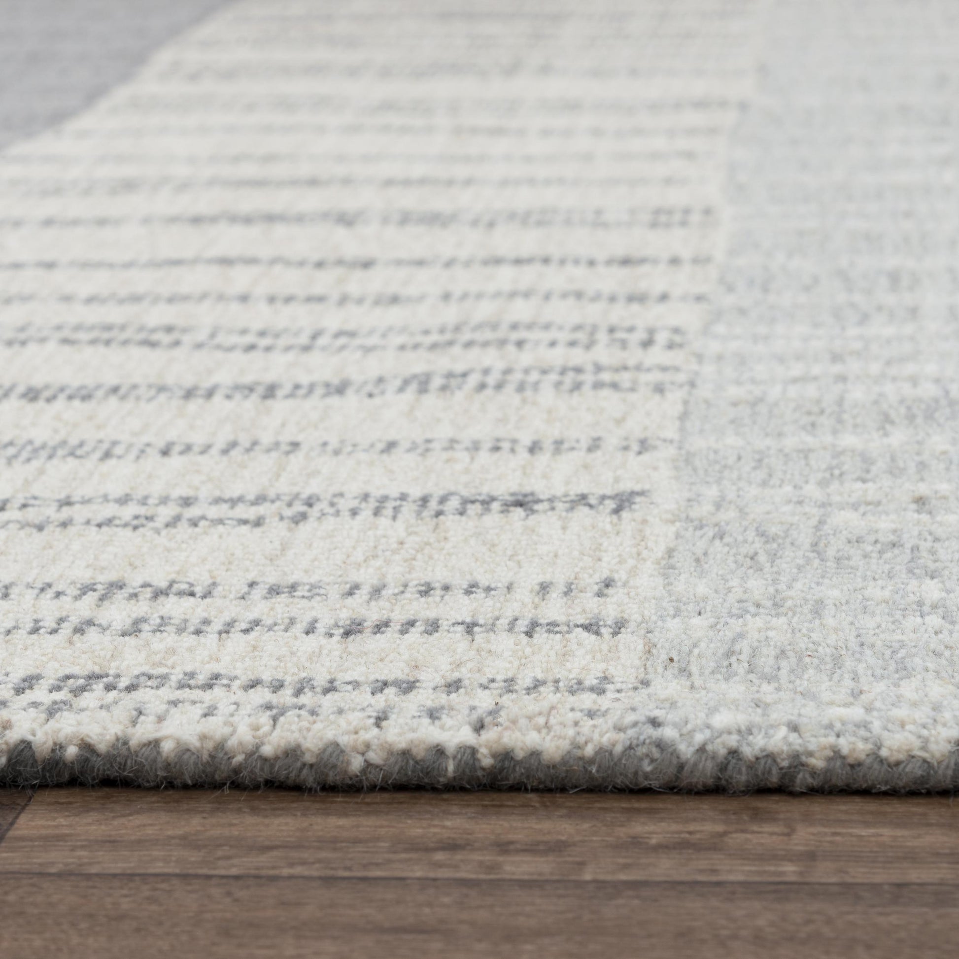 Rizzy Taylor Tay889 Gray Area Rug