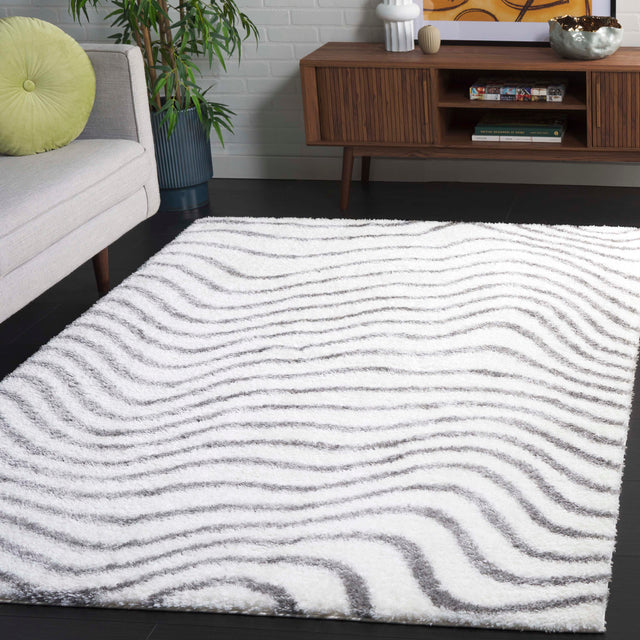 Safavieh Tahoe Shag Tho680F Ivory/Grey Rug.