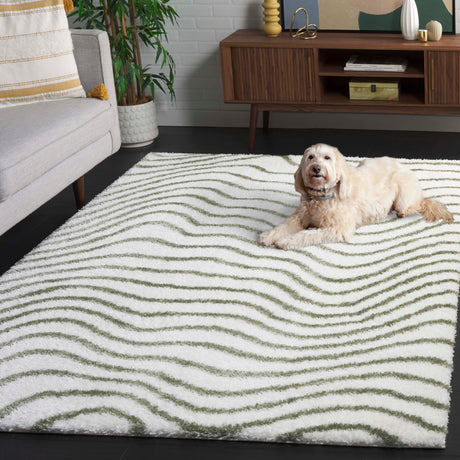 Safavieh Tahoe Shag Tho680W Ivory/Green Rug.