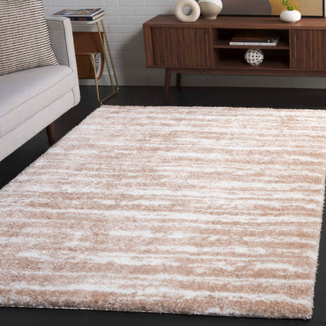 Safavieh Tahoe Shag Tho686D Ivory/Gold Rug.